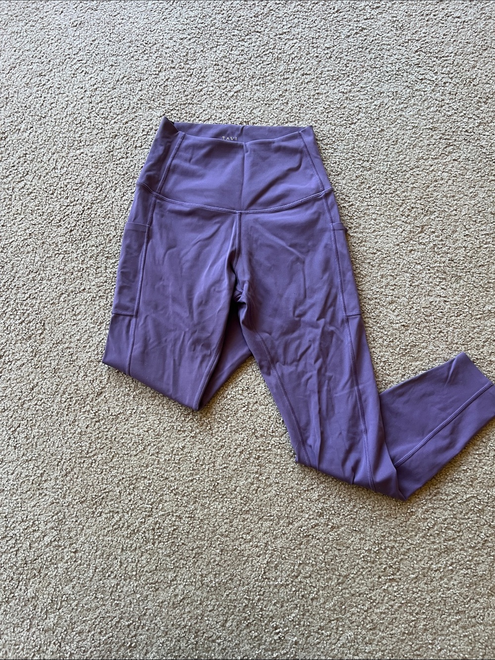 High-Rise Lavender Leggings with Side Pockets by TAVI